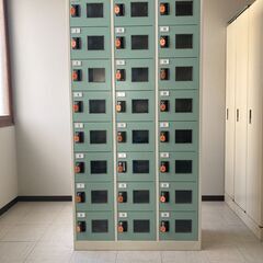 プラス ダイヤル錠 1人用ロッカー 掃除用具入れ 『中古美品 