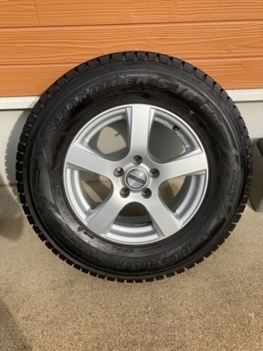 16インチ235/70スタッドレスタイヤ 人気 