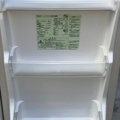 送料・設置込み　冷蔵庫　140L AQUA 2017年
