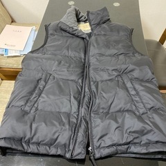 【ネット決済】BurberryベストLサイズ【値下げしました】【...