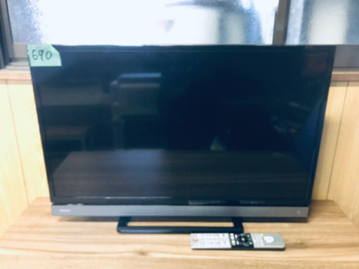 ✨2017年製✨690番 東芝✨液晶カラーテレビ✨32V30‼️