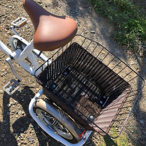 ほぼ新品】大人用三輪車 三輪自転車 高齢者 自転車 ミムゴ スイング 