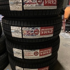 215/60R17 VRX2 新品未使用