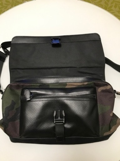 コーチのショルダーバッグ COACHバッグ コーチショルダーバッグ CC009