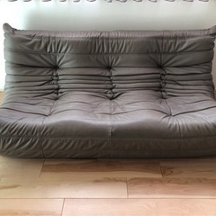 Ligne roset 3人がけソファー 本革