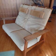 ウッドユーライクカンパニーのフライトソファ