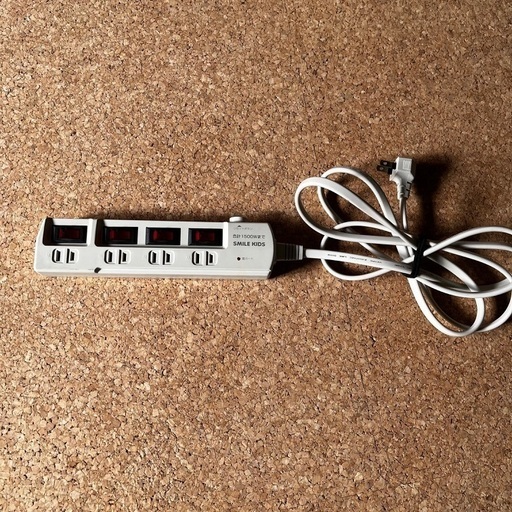 延長コードスイッチ付 (AOI) 向洋の生活家電《その他》の中古あげます