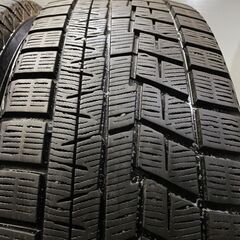 YOKOHAMA ice GUARD iG60 215/55R17 17インチ スタッドレス 4本 2018年製 エスティマ オデッセイ ヴェゼル ジューク等　(MTE195) クレジットカード QRコード決済可能