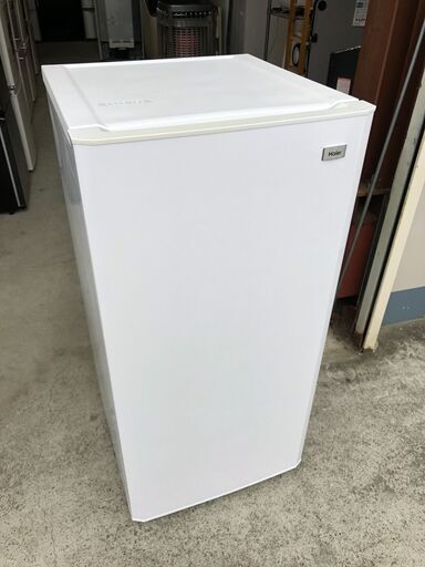 【動作保証あり】Haier ハイアール 2017年 JF-NU100G 100L 1ドア冷凍庫【管理KRR345】