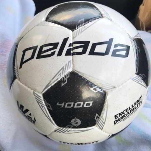 モルテン 5号球 ペレーダ 4000 サッカー ボール Pelada もも 沖縄の本 Cd Dvdの中古あげます 譲ります ジモティーで不用品の処分