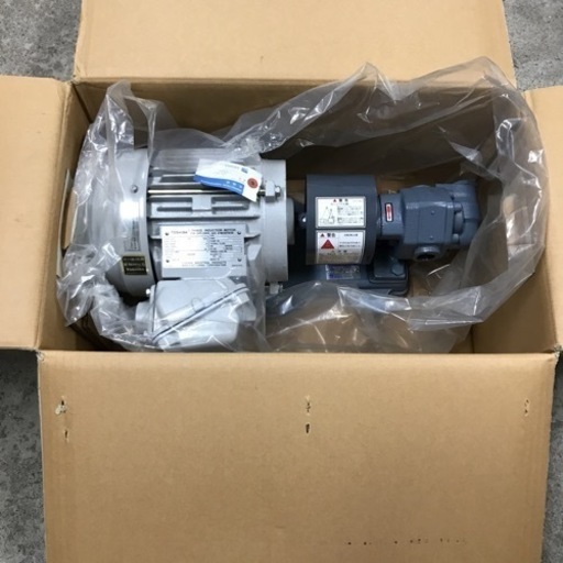 ポンプ 三相モートル 東芝 TOSHIBA FBKW8X 1.5KW 4POLES マンション用 200V モーター ポンプ ② 取説付き