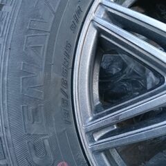 スタッドレスタイヤ アルミ付4本セット195/65R15