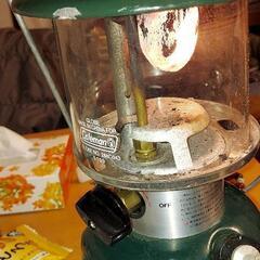 アウトドア　コールマン　ガソリンランタン　キャンプ