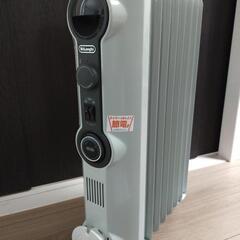 デロンギオイルヒーターHJO812☆