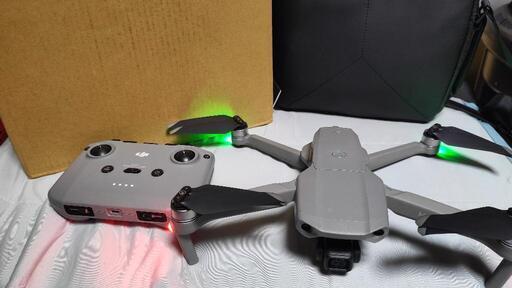 【超美品】ドローン dji MAVIC AIR 2 コンボ