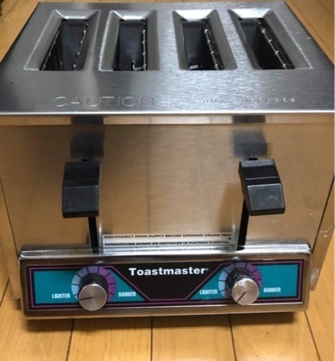 ★★おすすめ★★ Toastmaster TP424 Used Bread Toaster, Pop-Up, 4-Slice Toastmaster TP424グリル-痛み、ポップアップ、4つのトランシェ