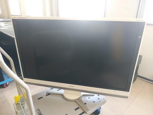SHARP AQUOS　液晶カラーテレビ 52インチ