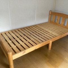 【本日無料】天然パイン材シングルベッド
