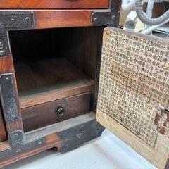 レトロ家具 仕掛けのある収納棚