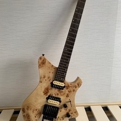 【ほぼ新品】EART ヘッドレスギター 