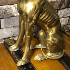 真鍮のイヌ　