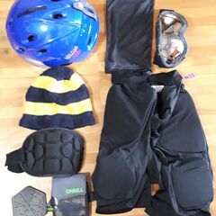 スノーボードウエアとその他８点一式　初心者～中級者セット【年内12/28まで発送】