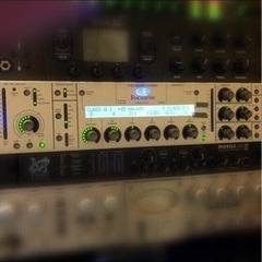 値下げ不可です。定価42万フォーカスライト リッキッドチャンネル /LIQUID CHANNEL