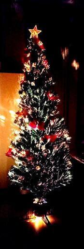 LEDクリスマスツリー　1回のみ使用　高さ2m 　凄く綺麗です!