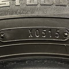 走行短め DUNLOP WINTER MAXX WM01 215/60R16 16インチ スタッドレス 4本 エスティマ オデッセイ ヴェゼル等　(VTP474) クレジットカード QRコード決済可能