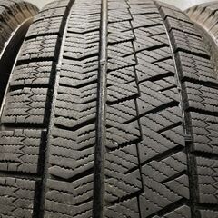 BS BLIZZAK VRX2 205/65R15 15インチ スタッドレス 4本 2017年製 バリ溝 ステップワゴン ストリーム等　(TC461) クレジットカード QRコード決済可能