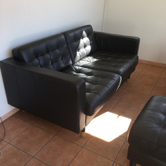 IKEA 本革ソファーとオットマン