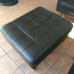 IKEA 本革ソファーとオットマン