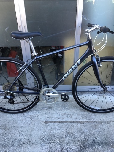 超美品　GIANT エスケープR3 シルバー