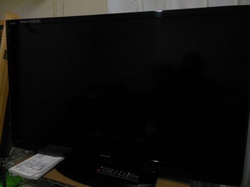 SHARPシャープ　テレビ　LC-52V5　2011年製　中古品