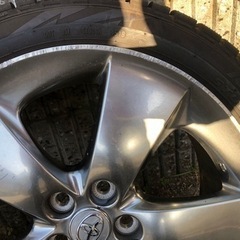 プリウス30 スタッドレスタイヤアルミ付き2本
