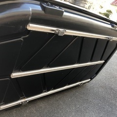 ルーフボックス　TEAM TERZO