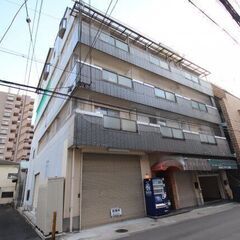 倉庫・店舗・事務所 多用途使用可能な倉庫兼事務所・店舗です♪