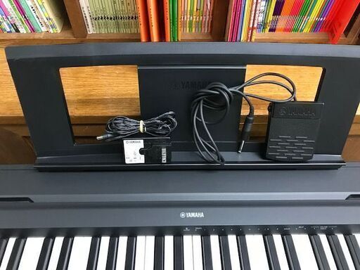 ヤマハ　中古電子ピアノ　P-45B　2016年製