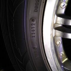 アルミホイール付きグッドイヤー215/65r16スタッドレスタイヤ4本