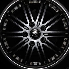 アルミホイール付きグッドイヤー215/65r16スタッドレスタイヤ4本