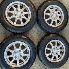 スタッドレスタイヤ、ホイール4本セット。145/80R13