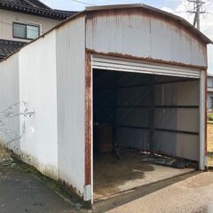 ⭐️敷金礼金0円⭐️ 高岡市 中古戸建て👨‍👨‍👧‍👧賃貸 7K 水回り綺麗 駐車場 ペット可 庭付 DIY可 - 不動産