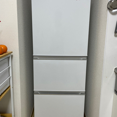 【ネット決済】ハイセンス 冷蔵庫 幅55.4cm 282L ホワ...