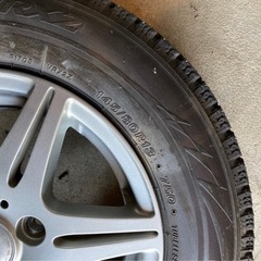 スタッドレスタイヤ、ホイールセット　N-BOX