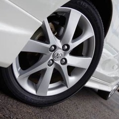 こんなにかっこよくていいの しかも低燃費 オトロン練馬店 博多のアクアの中古車 ジモティー