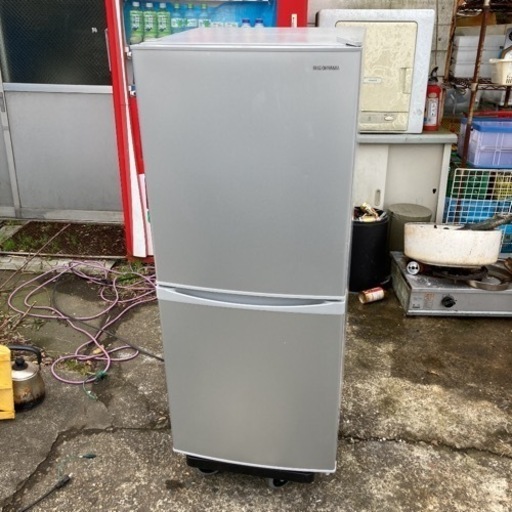 IRIS OHWAMA アイリス　2ドア冷凍冷蔵庫 142L 単身　2019年製