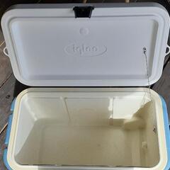 ツーバーナーとクーラーBOX