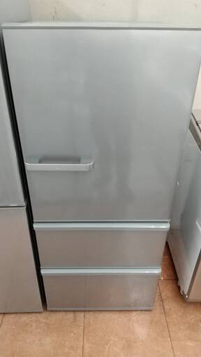 お値下げしました高年式 AQUA 272L 冷蔵庫 AQR-27G 2018年 アクア 3ドア冷蔵庫