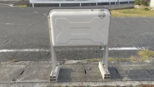 ◎灯油タンク サンダイヤオイルタンク ８４Ｌ 美品 屋外用 石油タンク 燃料タンク 灯油ボイラー