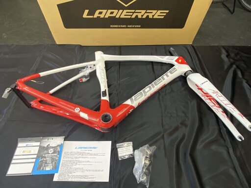【新品】LAPIERRE AIRCODE(ラピエール エアコード)SL 500 フレームセット（2016年モデル）